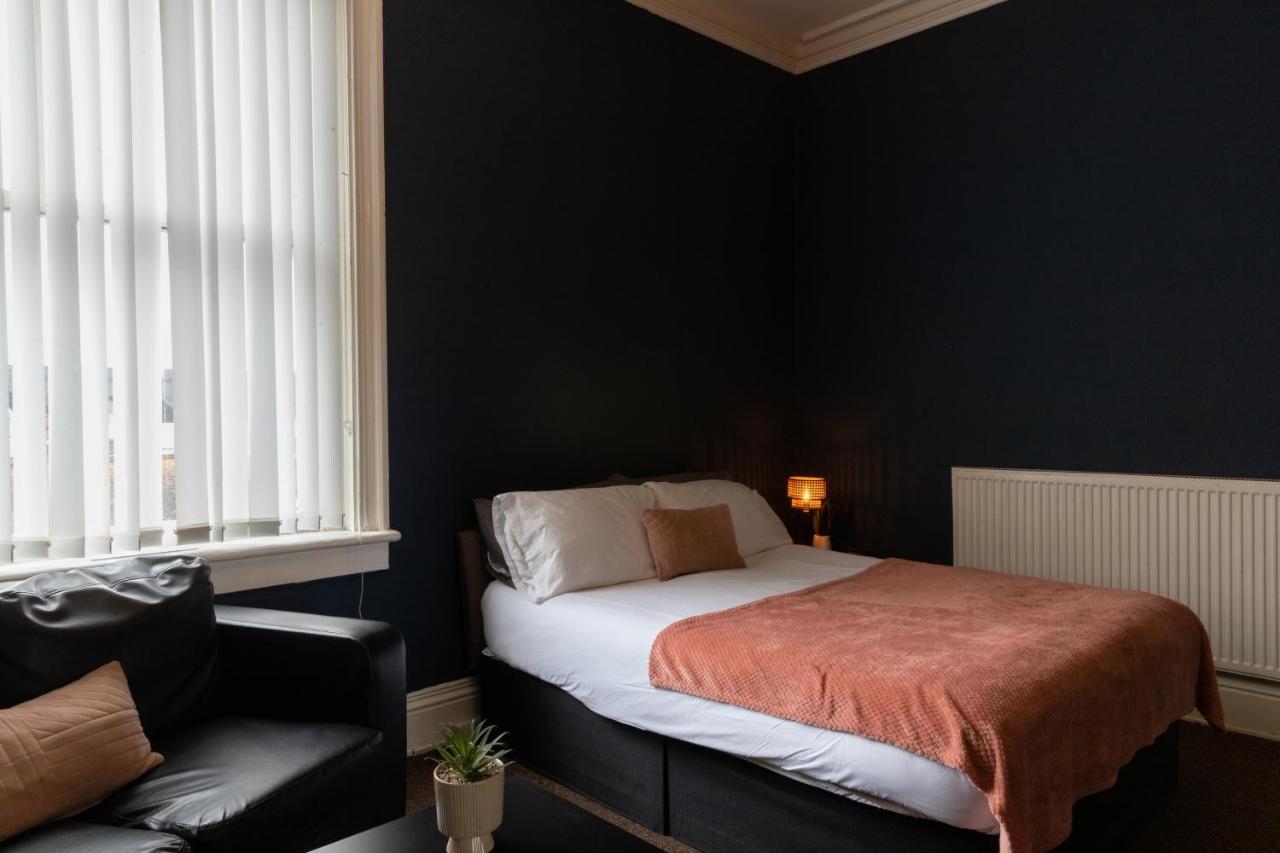 Digbeth City Centre Apartment Sleeps 12 Opposite Coach Station バーミンガム エクステリア 写真
